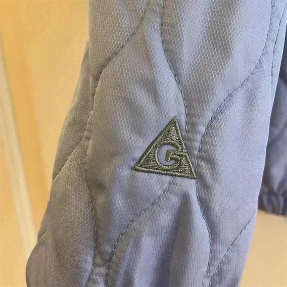 Gerry Women's Quilted Jacket purple Size S Full Zip Elastic Cuffs - Picture 3 of 8